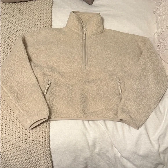 Aritzia TNA Fleece Half Zip - Picture 3 of 7